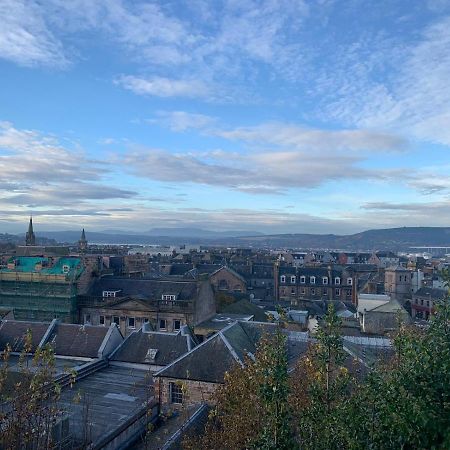 Hill House - Mews Town House, In A Quiet Private Close, In The City Centre Of Inverness. Екстер'єр фото